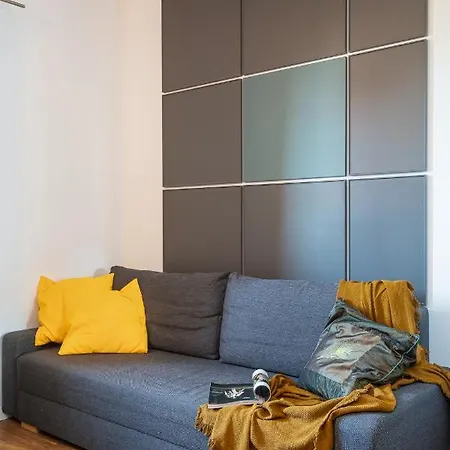 Apartment Solny Square 3*