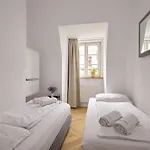 Solny Square 3*