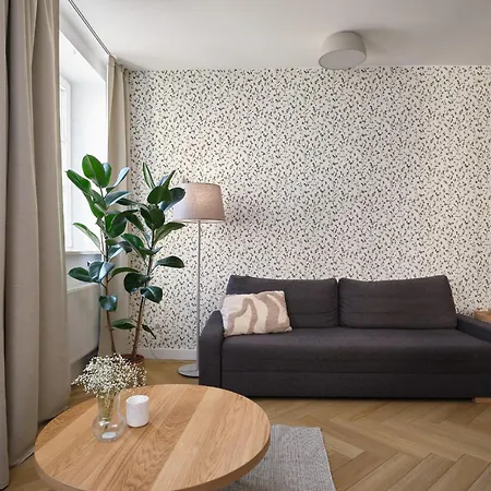 Solny Square 3*
