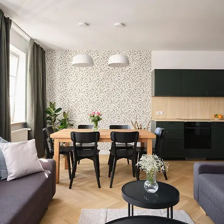 Leoapart Solny Square Apartamento