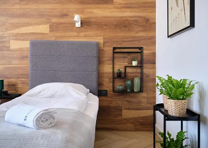 Apartmán Leoapart Solny Square 3*